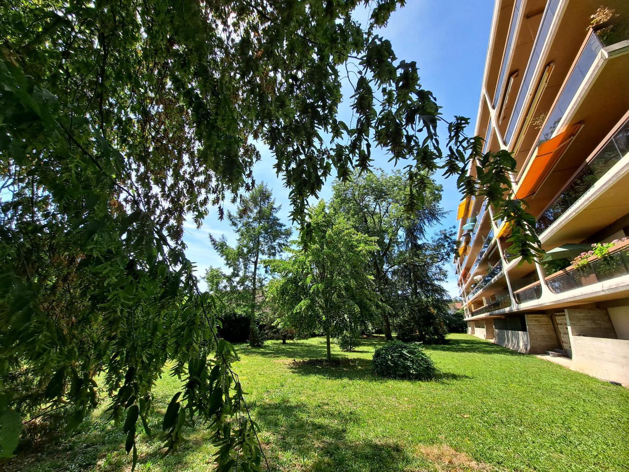 Le Duc De Savoie Thonon Apartment Екстериор снимка